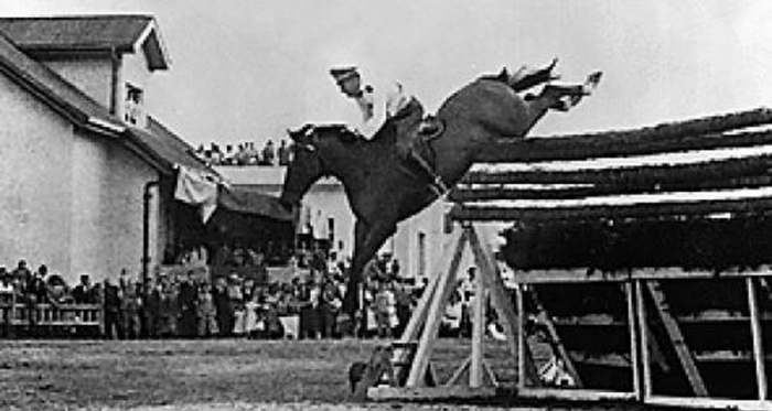 A 70 años de una hazaña imposible de batir: El salto de Alberto Larraguibel y su caballo Huaso