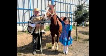 Criadores de Limarí llevaron el Caballo Chileno al patio de la Escuela 